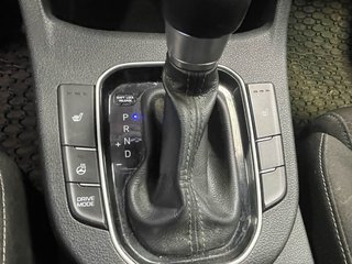 Hyundai Elantra GT  2018 à St-Jérôme, Québec - 13 - w320h240px