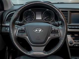 Hyundai Elantra  2017 à St-Jérôme, Québec - 12 - w320h240px