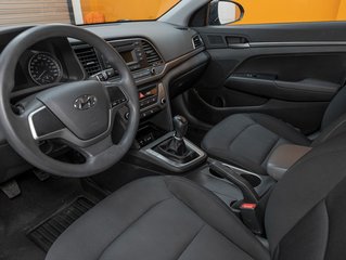 2017 Hyundai Elantra in St-Jérôme, Quebec - 2 - w320h240px