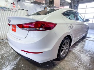 Hyundai Elantra  2018 à St-Jérôme, Québec - 8 - w320h240px