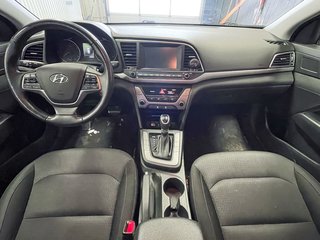 Hyundai Elantra  2018 à St-Jérôme, Québec - 10 - w320h240px