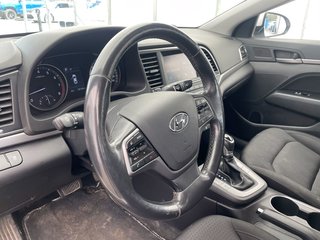 2018 Hyundai Elantra in St-Jérôme, Quebec - 3 - w320h240px