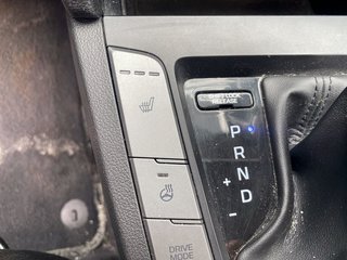 2018 Hyundai Elantra in St-Jérôme, Quebec - 12 - w320h240px