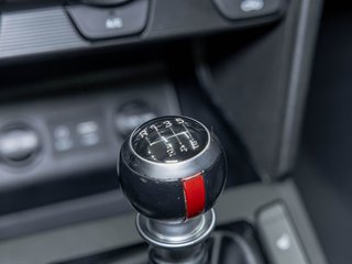 Hyundai Elantra  2020 à St-Jérôme, Québec - 23 - w320h240px