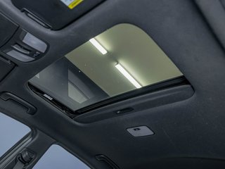 Hyundai Elantra  2020 à St-Jérôme, Québec - 4 - w320h240px
