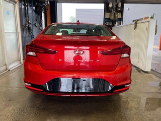 Hyundai Elantra  2020 à St-Jérôme, Québec - 6 - w320h240px