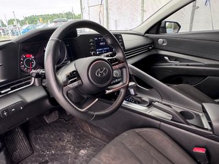 Hyundai Elantra  2022 à St-Jérôme, Québec - 3 - w320h240px