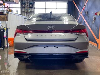 Hyundai Elantra  2023 à St-Jérôme, Québec - 6 - w320h240px