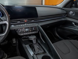 2023 Hyundai Elantra in St-Jérôme, Quebec - 21 - w320h240px