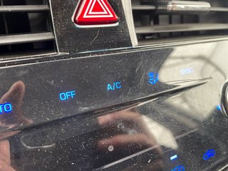 2020 Hyundai IONIQ PLUG-IN HYBRID in St-Jérôme, Quebec - 16 - w320h240px