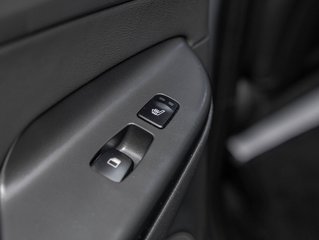 Hyundai Kona Electric  2023 à St-Jérôme, Québec - 15 - w320h240px