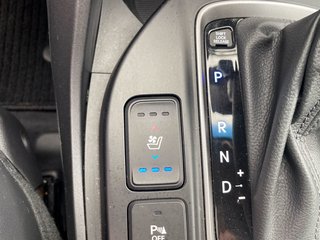 Hyundai Santa Fe Sport  2017 à St-Jérôme, Québec - 16 - w320h240px
