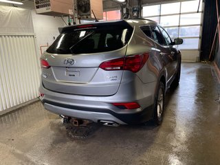 2018 Hyundai Santa Fe Sport in St-Jérôme, Quebec - 8 - w320h240px
