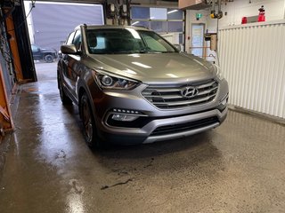 2018 Hyundai Santa Fe Sport in St-Jérôme, Quebec - 9 - w320h240px