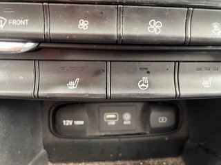 2020 Hyundai Santa Fe in St-Jérôme, Quebec - 12 - w320h240px