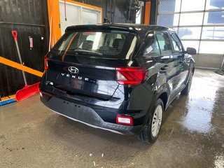 Hyundai Venue  2021 à St-Jérôme, Québec - 8 - w320h240px