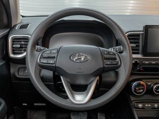 2023 Hyundai Venue in St-Jérôme, Quebec - 11 - w320h240px