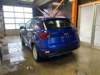 2024 Hyundai Venue in St-Jérôme, Quebec - 5 - w320h240px