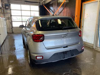 2024 Hyundai Venue in St-Jérôme, Quebec - 5 - w320h240px
