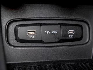 2025 Hyundai Venue in St-Jérôme, Quebec - 21 - w320h240px