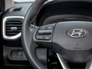 2025 Hyundai Venue in St-Jérôme, Quebec - 14 - w320h240px