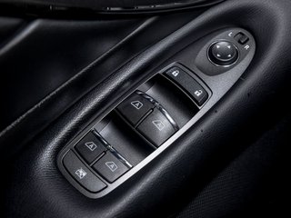 Infiniti Q50  2023 à St-Jérôme, Québec - 26 - w320h240px