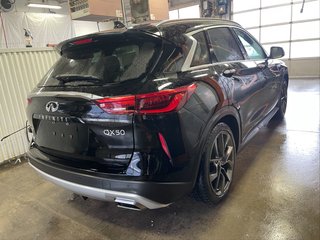 2019 Infiniti QX50 in St-Jérôme, Quebec - 10 - w320h240px