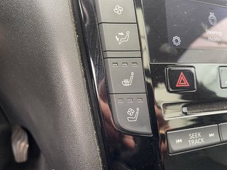 2021 Infiniti QX50 in St-Jérôme, Quebec - 13 - w320h240px