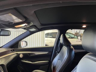 Infiniti QX50  2021 à St-Jérôme, Québec - 3 - w320h240px