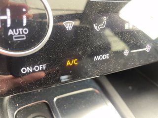 2023 Infiniti QX60 in St-Jérôme, Quebec - 16 - w320h240px