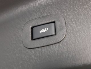 2023 Infiniti QX80 in St-Jérôme, Quebec - 43 - w320h240px
