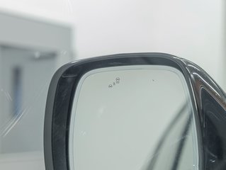 2023 Infiniti QX80 in St-Jérôme, Quebec - 45 - w320h240px