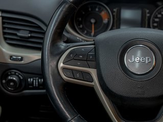 2017 Jeep Cherokee in St-Jérôme, Quebec - 15 - w320h240px