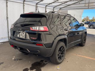 2019 Jeep Cherokee in St-Jérôme, Quebec - 9 - w320h240px