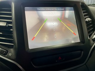 2019 Jeep Cherokee in St-Jérôme, Quebec - 13 - w320h240px