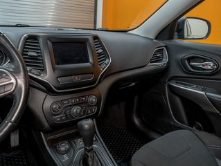 2021 Jeep Cherokee in St-Jérôme, Quebec - 25 - w320h240px