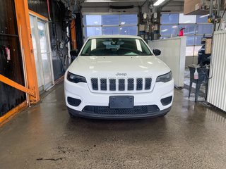 2022 Jeep Cherokee in St-Jérôme, Quebec - 4 - w320h240px
