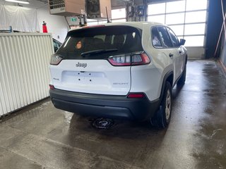2022 Jeep Cherokee in St-Jérôme, Quebec - 8 - w320h240px