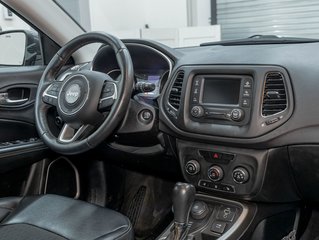 2017 Jeep Compass in St-Jérôme, Quebec - 25 - w320h240px