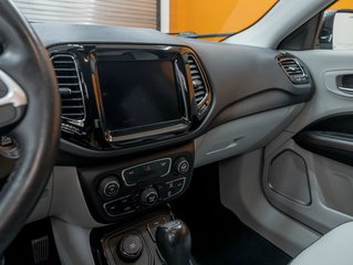 2019 Jeep Compass in St-Jérôme, Quebec - 22 - w320h240px