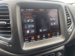 2021 Jeep Compass in St-Jérôme, Quebec - 14 - w320h240px