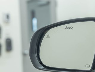 2022 Jeep Compass in St-Jérôme, Quebec - 35 - w320h240px