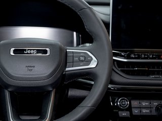 Jeep Compass  2023 à St-Jérôme, Québec - 16 - w320h240px