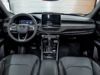 Jeep Compass  2023 à St-Jérôme, Québec - 12 - w320h240px