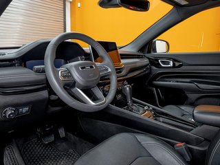 Jeep Compass  2023 à St-Jérôme, Québec - 2 - w320h240px