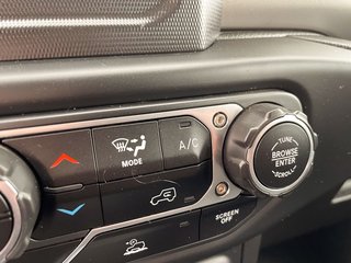 Jeep Gladiator  2020 à St-Jérôme, Québec - 13 - w320h240px