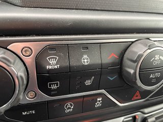 2022 Jeep Gladiator in St-Jérôme, Quebec - 12 - w320h240px