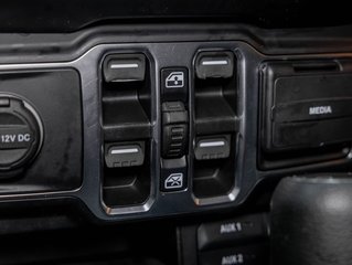 2022 Jeep Gladiator in St-Jérôme, Quebec - 23 - w320h240px