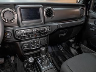 Jeep Gladiator  2023 à St-Jérôme, Québec - 18 - w320h240px