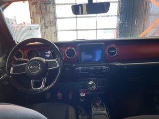 Jeep Gladiator  2023 à St-Jérôme, Québec - 12 - w320h240px